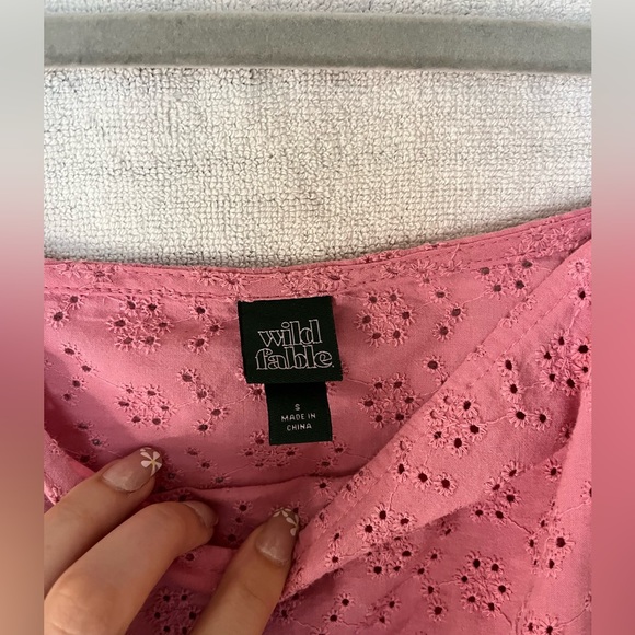 Top - Picture 2 of 2